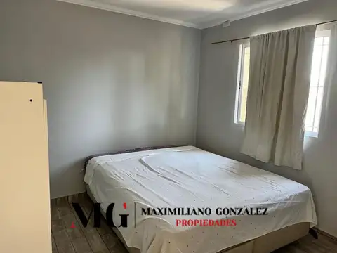 Casa alquiler 3 ambientes - Carlos Spegazzini