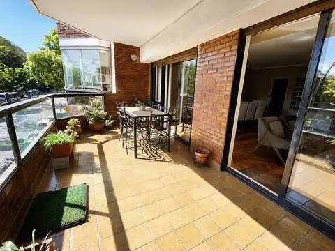 Departamento en Venta de 5 ambientes