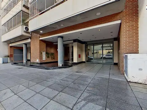 Departamento en Venta en Parque Chacabuco, USD 178.000
