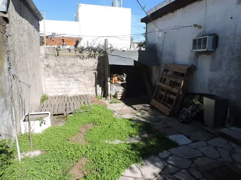 Depto Tipo Casa en Alquiler de 2 ambientes