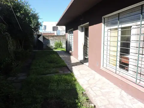 Depto Tipo Casa en Alquiler de 1 dormitorio