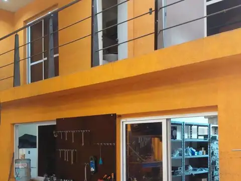 Galpon en Alquiler 44  mts Fondo