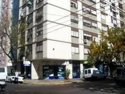 2 AMBIENTES MUY LUMINOSO