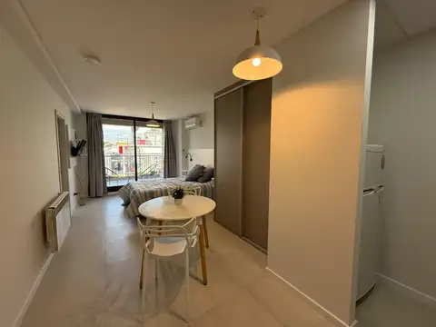 Departamento monoambiente premium en alquiler amueblado en Rosario- Condominio Ana Fundar