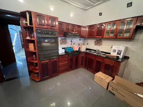 Depto Tipo Casa 4 ambientes con 2 baños