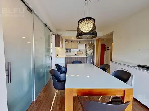 Departamento en Venta con 3 cocheras