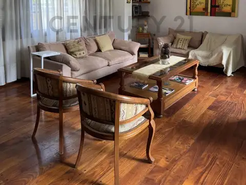 492 e/ Centenario y 14 1800, Piso 0