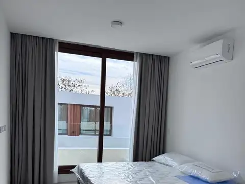 Casa 6 ambientes con 3 baños