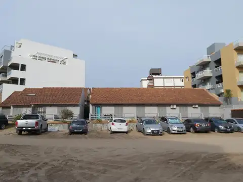 147 Y Playa. Complejo Oasis Villa Gesell