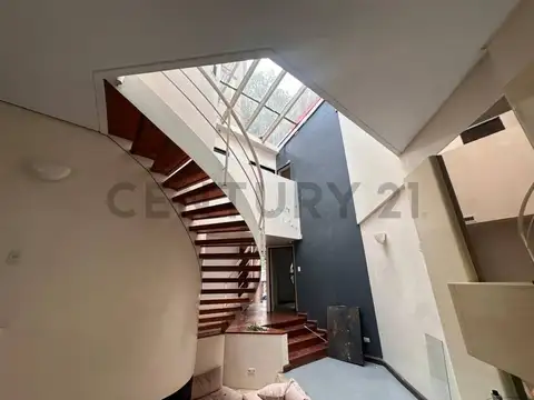 Alquiler Comercial, CASA 243 m Cub., 2 Patios, Palermo Soho