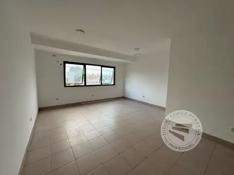 Gran monoambiente,valor incluye exp. y servicios