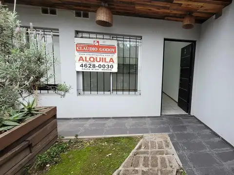 Gdor. Bruno M. de Zabala al 1700 Castelar