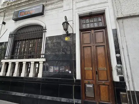 Casa de Estilo Para Uso Comercial 600 m², Charcas 2900. Palermo