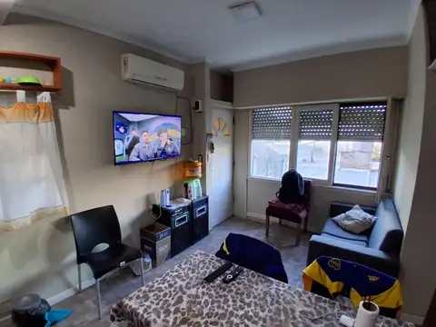 Depto Tipo Casa 2 ambientes con 1 baño