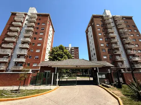 DEPARTAMENTO 2 AMBIENTES EN LAS TORRES DEL GOLF