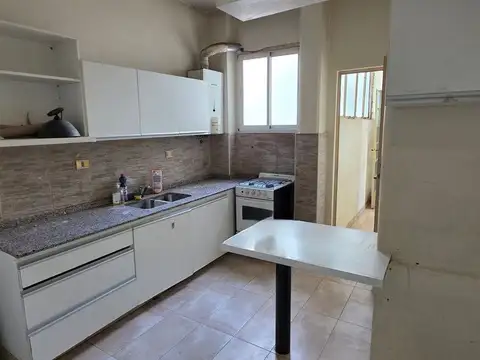 Departamento en Alquiler en Balvanera, $ 1.200.000