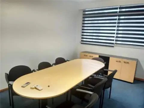 Oficina en Venta 60 años