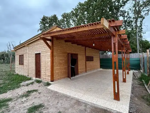 CASA WOOD FRAME A ESTRENAR BARRIO CERRADO