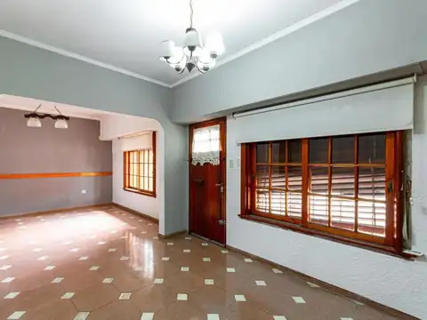 PH en Venta 4 Ambientes con Patio y Terraza en Lanús Oeste