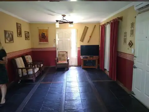 Casa en Venta con 1 cochera
