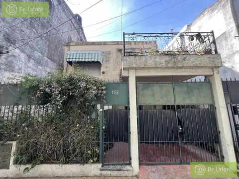 VENTA - 2 casas en block de 3 ambientes cada una, lote de 8,66 x 22, con terraza y parrilla, Béccar