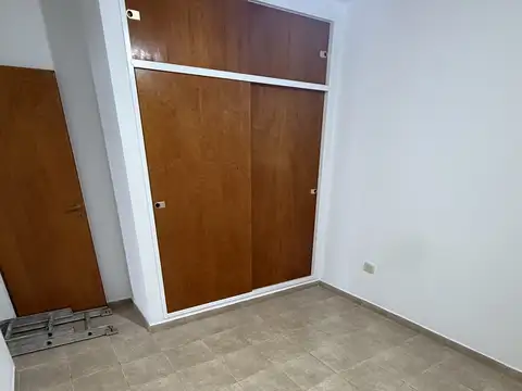 Depto Tipo Casa en Alquiler de Monoambiente