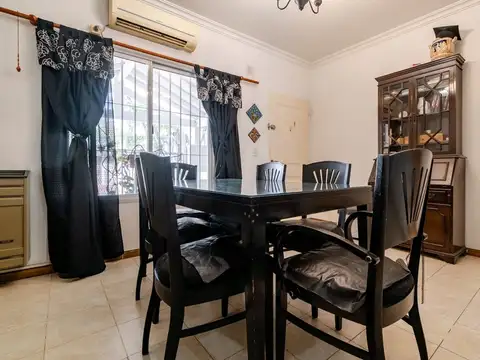 Depto Tipo Casa en Venta de 3 dormitorios