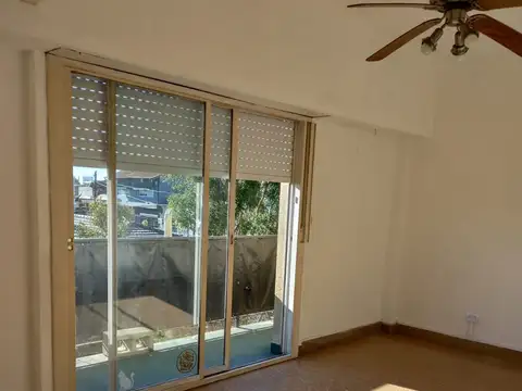 Venta, dos ambientes, villa ballester, oportunidad