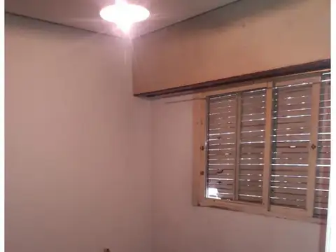 Depto Tipo Casa 2 ambientes con 1 baño