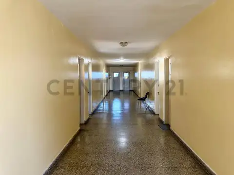 48 e/ 7 y 8 - Galería Geminix
