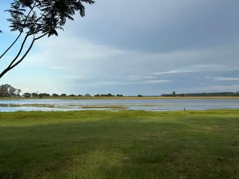 Terreno en Venta en Colonia Carolina, USD 71.000