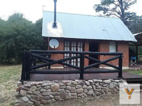 Casa en venta - 2 Dormitorios 2 Baños - 1.000Mts2 - Villa Ventana, Tornquist