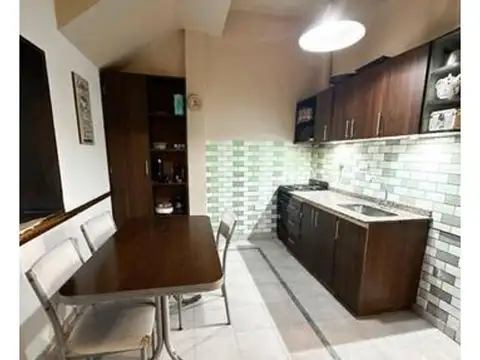 Depto Tipo Casa en Venta en Lanús Este, USD 74.000
