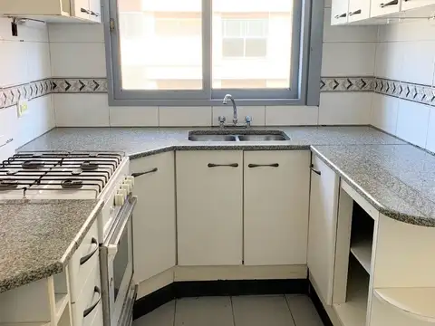 Departamento en Alquiler en Ramos Mejia Sur, $ 1.100.000