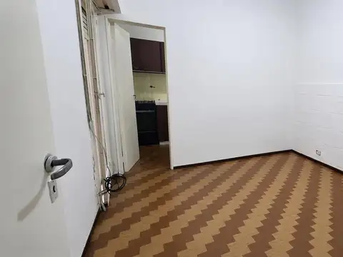 Depto Tipo Casa en Venta al Este