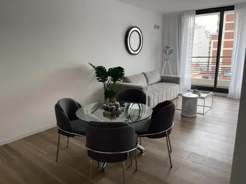 Varela 100, Piso 2