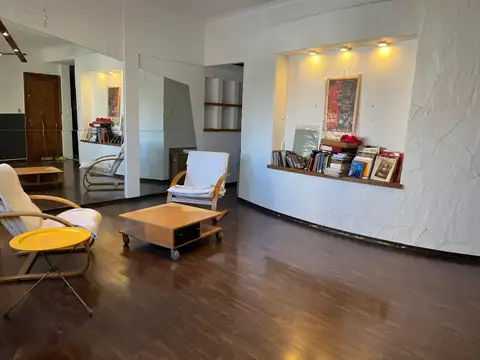 2 ambientes grande en Microcentro Oportunidad