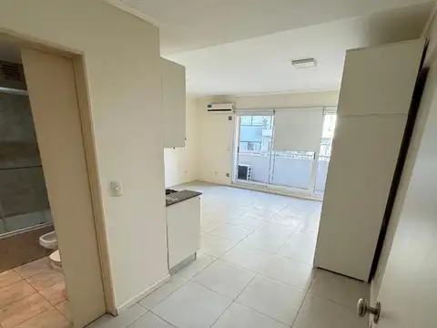 Venta Monoambiente con Balcón y Amenities, Caballito