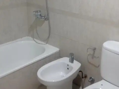 VENTA DEPARTAMENTO MONOAMBIENTE EN BARCELONA V