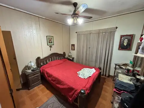 Casa en Alquiler con 1 cochera