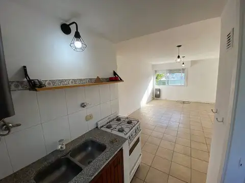 Departamento en Venta en Tolosa, USD 34.000