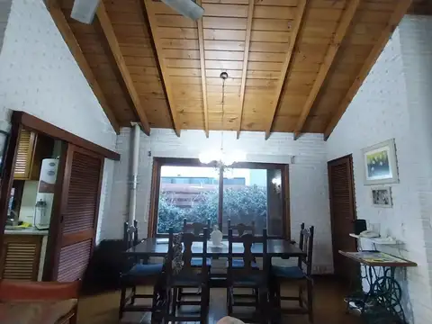 VENTA CASA 4 AMBIENTES LOTE INTERNO PILETA PARRILLA MASCHWITZ CLUB COUNTRY APTO CREDITO PERMUTA