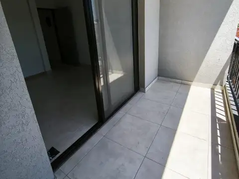 Depto Tipo Casa en Alquiler A Estrenar