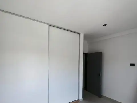 Depto Tipo Casa en Alquiler de 2 ambientes