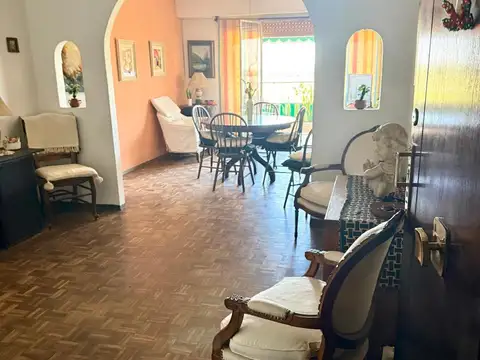 Av Santa Fe 400, Piso 14