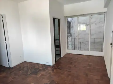 VENTA SEMIPISO DOS AMBIENTES CABALLITO