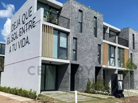 Triplex 4 Amb Sunny, Tigre