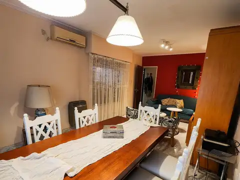 Depto Tipo Casa en Venta de 5 ambientes