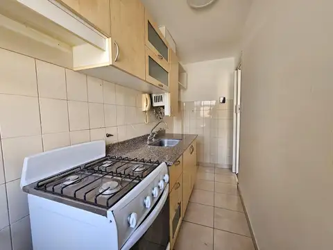 Departamento en Alquiler en La Perla Sur, $ 700.000