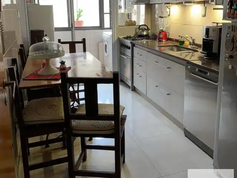 Departamento 4 ambientes con 2 baños
